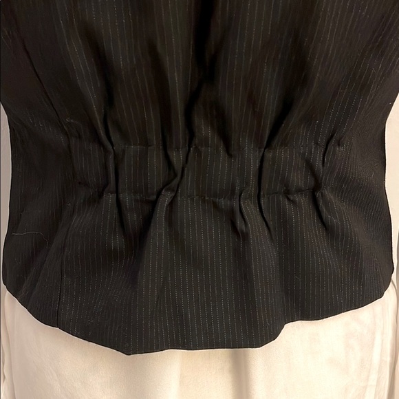 Velvet Heart 2 Piece Set White Button Down Shirt Medium & Pin Stripe Vest Small - Picture 7 of 9